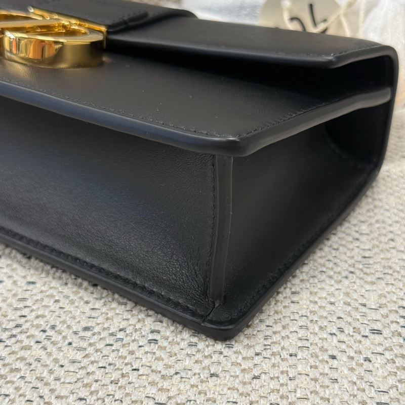 DIOR迪奧 30 Montaigne 可調節可拆卸鏈條翻蓋開合 牛皮革 斜挎包 小號 女款 黑色-12