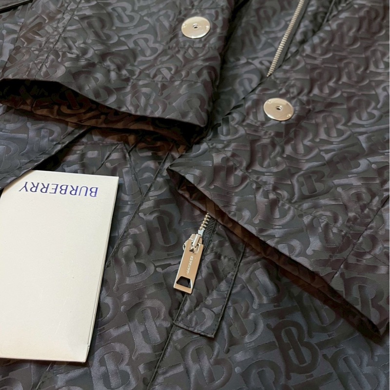 BURBERRY英國黑色專屬標誌提花連帽風雪大衣UK4-5