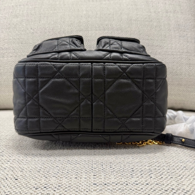 DIOR迪奧 Caro Multicarry FW25 經典CD標誌 羊皮 雙肩包 中號 女款 黑色-4