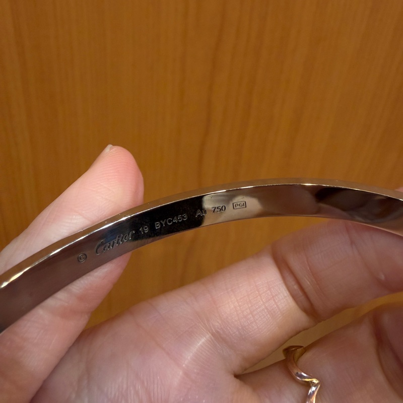 Cartier 750白K金Love手鐲B6035419-9