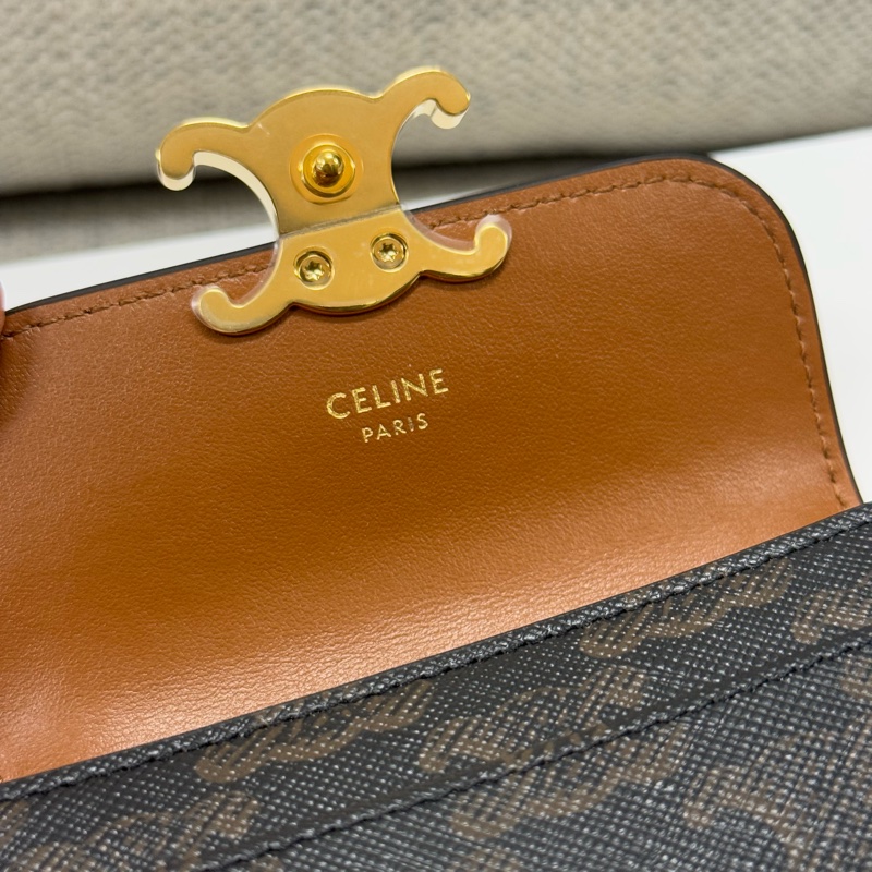 CELINE賽琳 Triomphe 凱旋門金屬大鎖扣老花滿印 合成革 零錢包卡包 女款 棕色-6