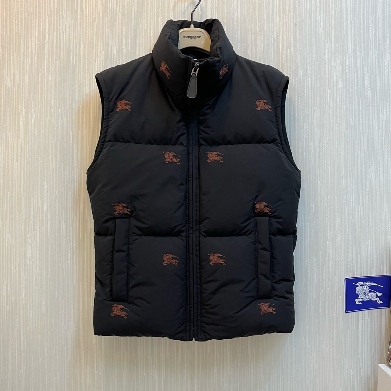 BURBERRY英國男款黑色鵝絨背心XS-4