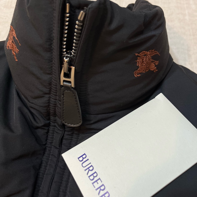 BURBERRY英國男款黑色鵝絨背心XS-6