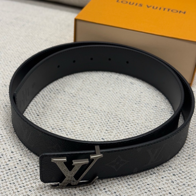 LOUIS VUITTON 標誌字母壓花平滑扣 Pyramide 牛皮金屬帆布 皮帶 男款 黑色 寬4cm-2