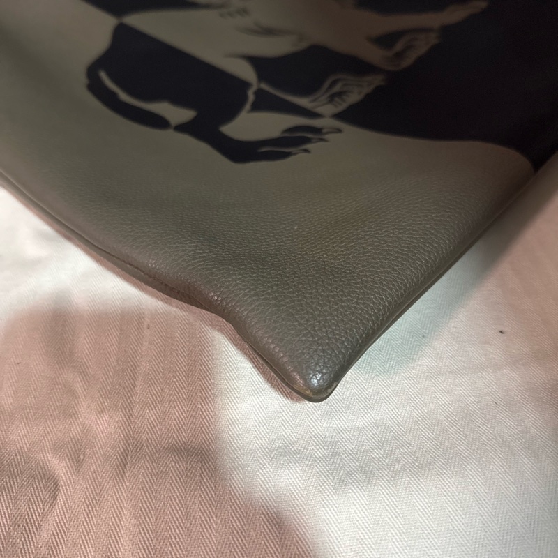 Loewe Vertical Tote Herald bag in calfskin-20