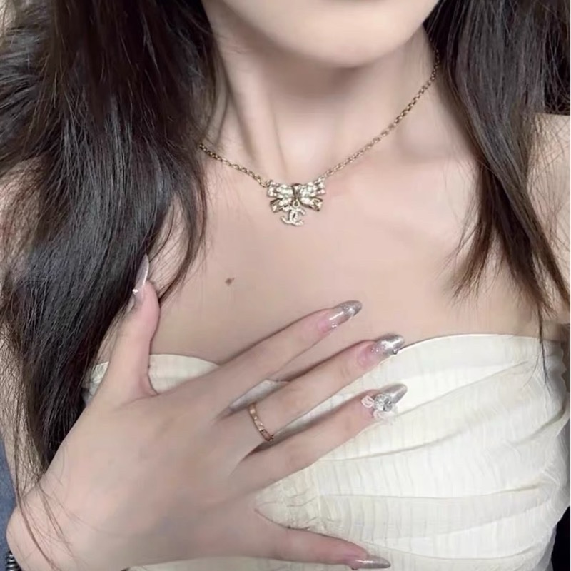 Chanel香奈兒 金色蝴蝶結鑲鑽項鍊-3