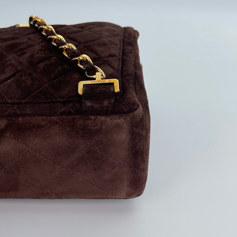 「JL精品代購」香奈兒金棕麂皮貝嫂大logo雙肩包-11