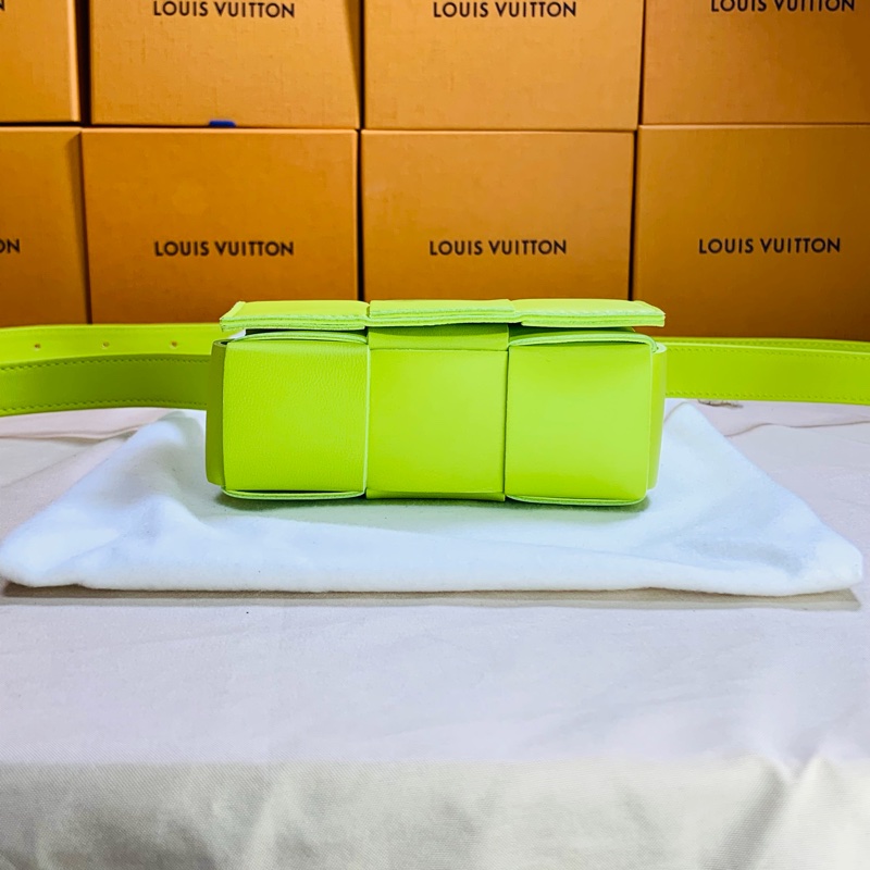 ‼️全台最甜 🎁全新閒置未使用BV Bottega Veneta Cassette mini 葆蝶家 小6格檸檬黃編織小廢包(肩背/斜背包)-5