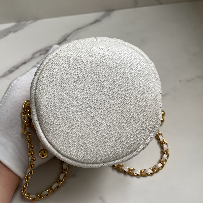 🎆迎新年只要$70000CHANEL 22K 白粒紋小牛皮斜背包 |神仙可愛|廢包當道|送禮送到心坎裡|保證正品|平台安心購鑒定-5