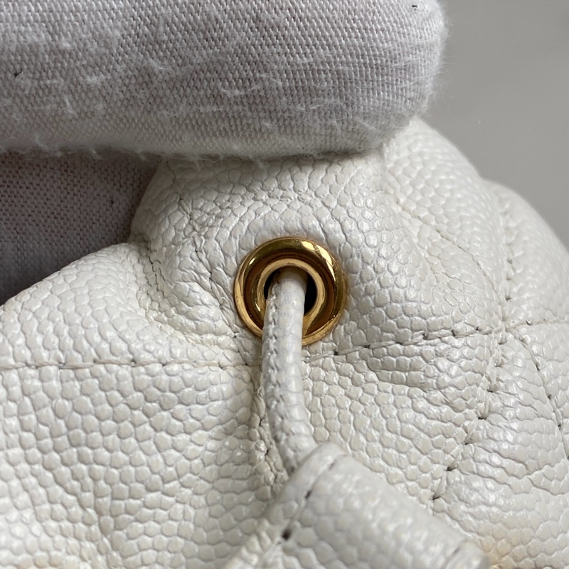 🎆迎新年只要$70000CHANEL 22K 白粒紋小牛皮斜背包 |神仙可愛|廢包當道|送禮送到心坎裡|保證正品|平台安心購鑒定-15