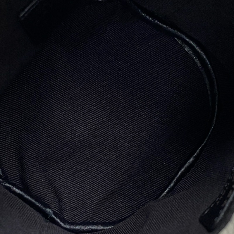 🎆迎新年只要$70000CHANEL 22K 白粒紋小牛皮斜背包 |神仙可愛|廢包當道|送禮送到心坎裡|保證正品|平台安心購鑒定-17