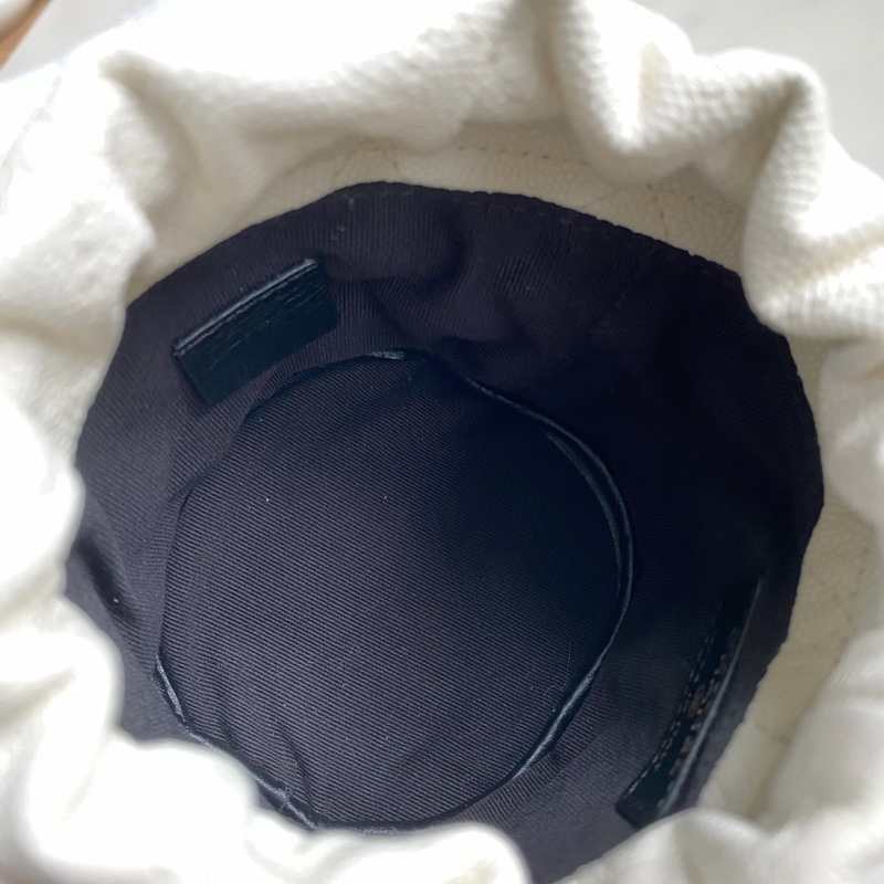 🎆迎新年只要$70000CHANEL 22K 白粒紋小牛皮斜背包 |神仙可愛|廢包當道|送禮送到心坎裡|保證正品|平台安心購鑒定-19