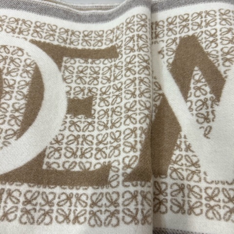 全新 loewe 附購證 雙面羊毛混羊絨圍巾 經典滿版 1ogo 老花 雙面奶茶配色 圍巾