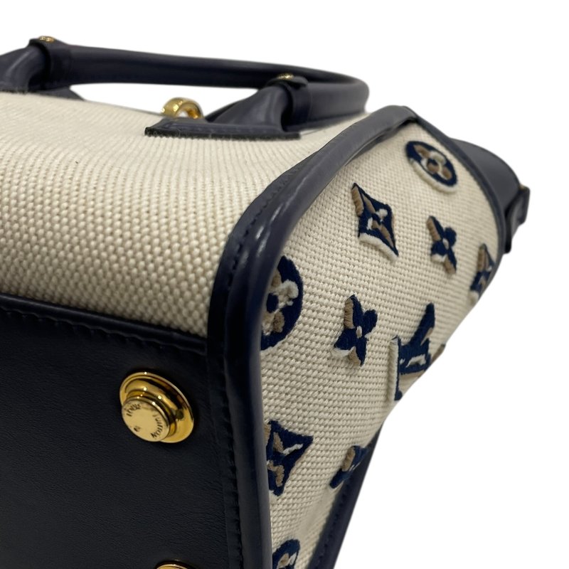 LOUIS VUITTON 路易威登 M22195 ON MY SIDE PM 帆布側背包 帆布/皮革 米色/深藍色 金釦-7