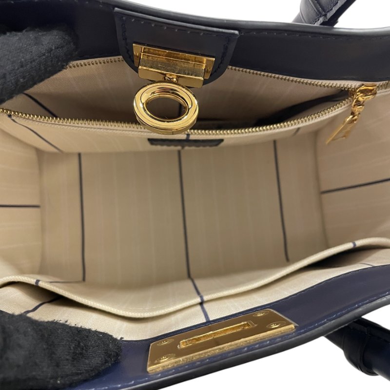 LOUIS VUITTON 路易威登 M22195 ON MY SIDE PM 帆布側背包 帆布/皮革 米色/深藍色 金釦-12