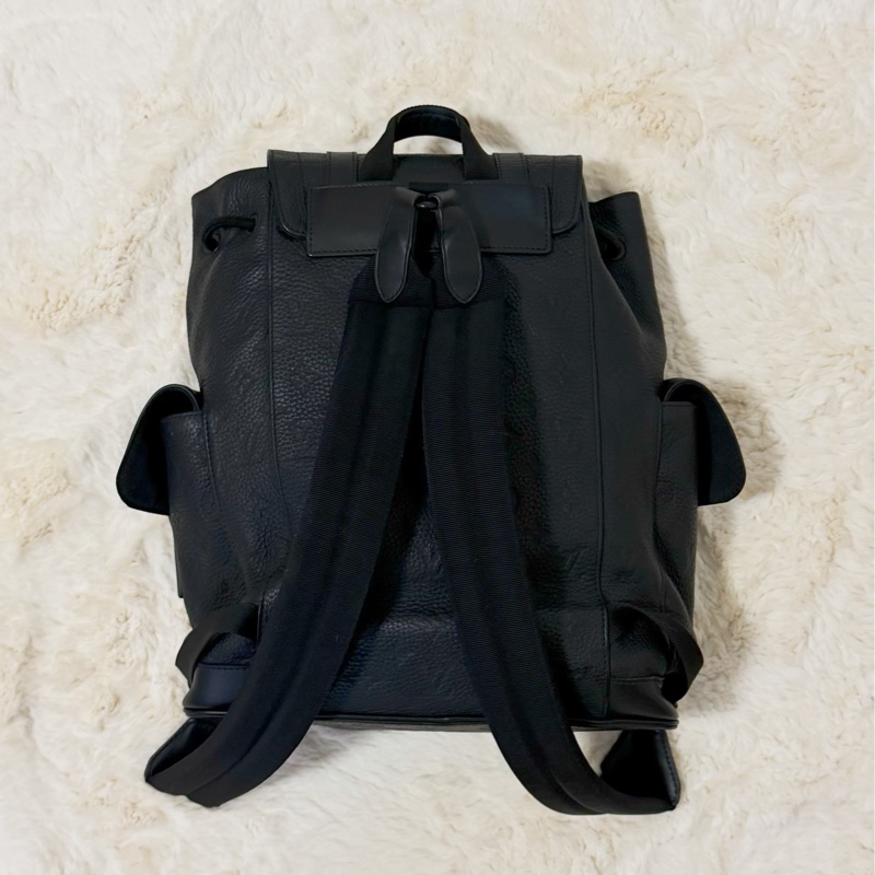 Louis Vuitton Christopher PM 壓紋牛皮背包 芯片款-1