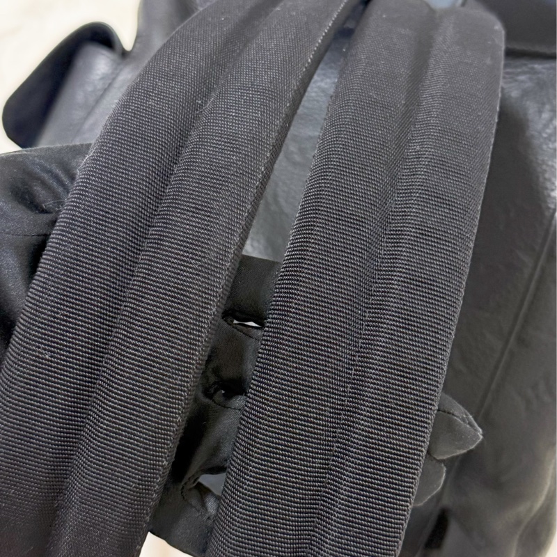 Louis Vuitton Christopher PM 壓紋牛皮背包 芯片款-6