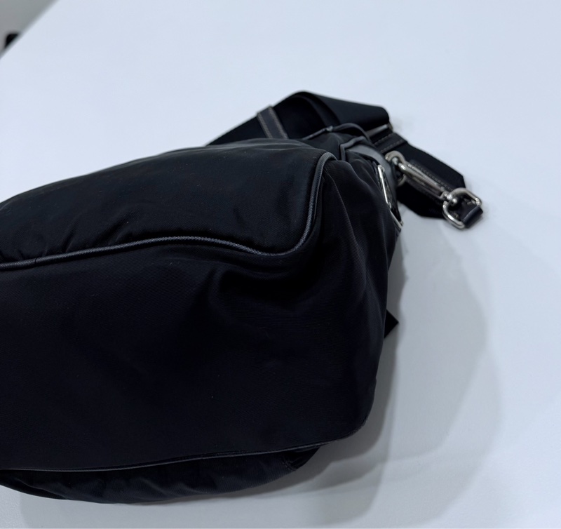 PRADA 黑色 尼龍 降落傘 郵差包 斜背包 側背包 肩背包-7