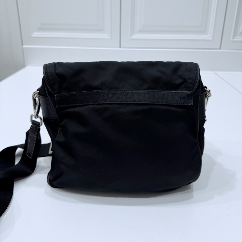 PRADA 黑色 尼龍 降落傘 郵差包 斜背包 側背包 肩背包-11