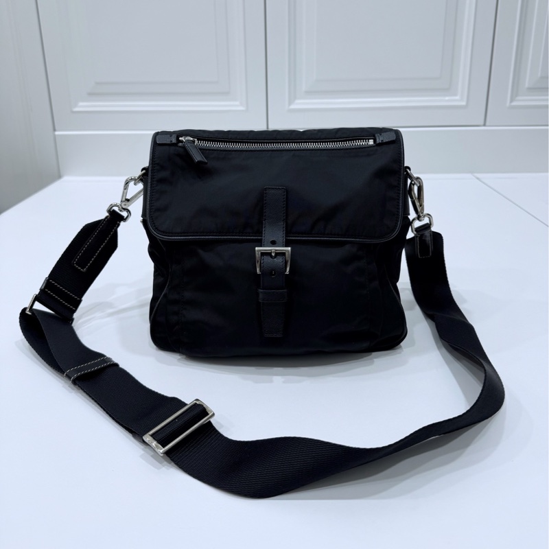 PRADA 黑色 尼龍 降落傘 郵差包 斜背包 側背包 肩背包-12