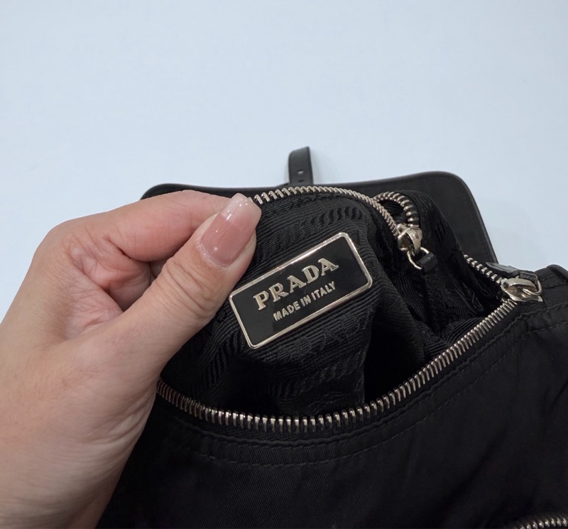 PRADA 黑色 尼龍 降落傘 郵差包 斜背包 側背包 肩背包-20