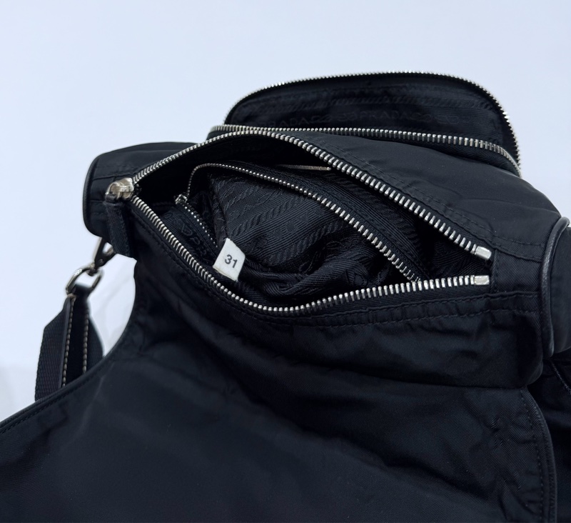 PRADA 黑色 尼龍 降落傘 郵差包 斜背包 側背包 肩背包-21
