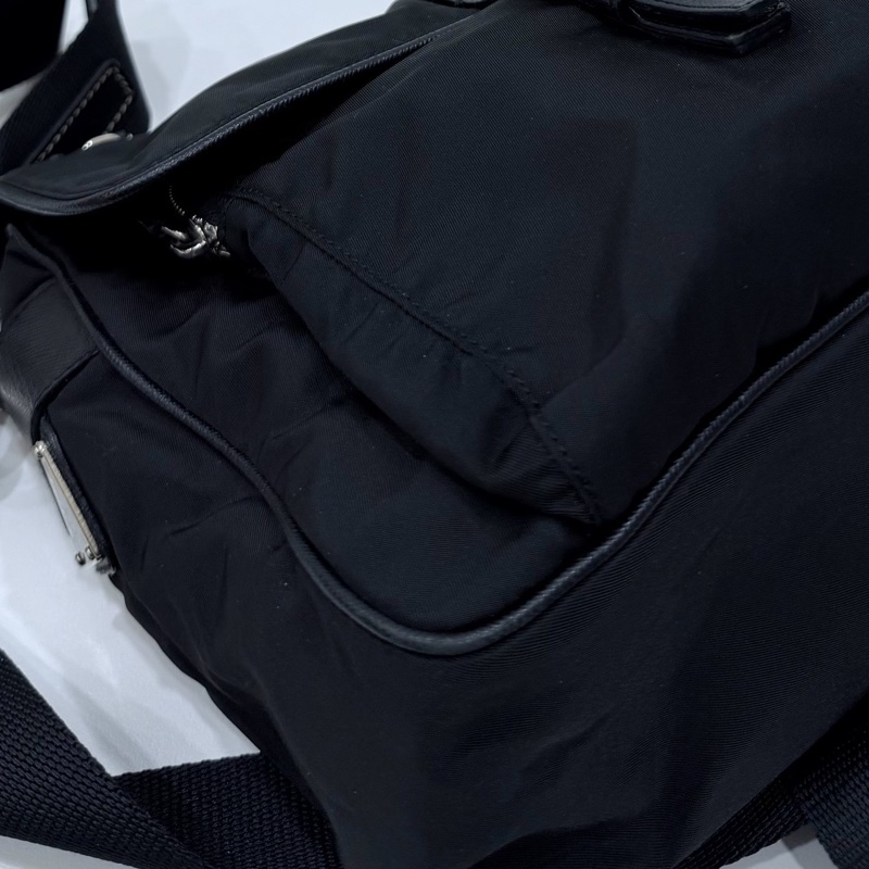 PRADA 黑色 尼龍 降落傘 郵差包 斜背包 側背包 肩背包-23
