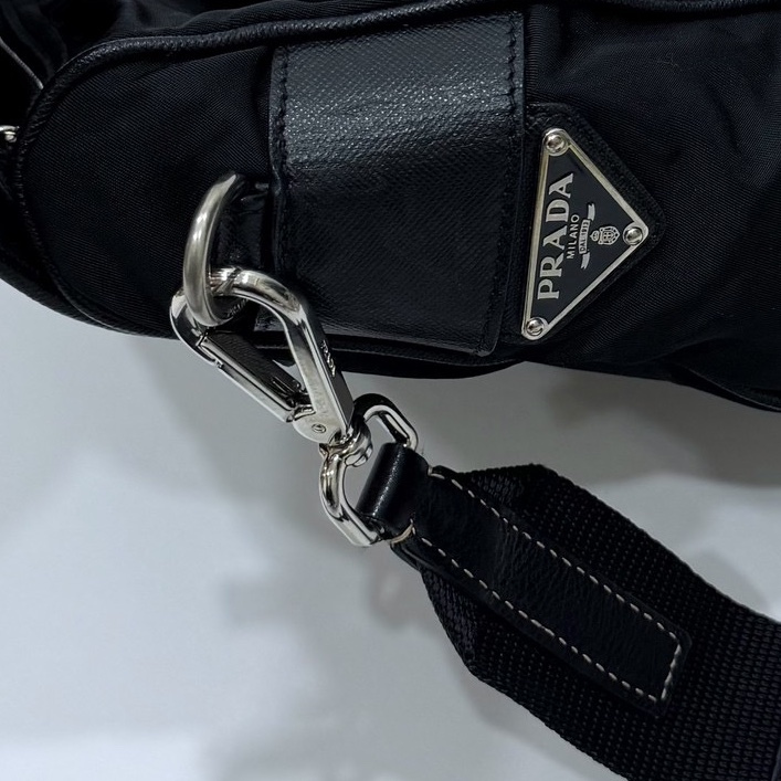 PRADA 黑色 尼龍 降落傘 郵差包 斜背包 側背包 肩背包-34