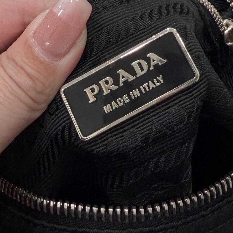 PRADA 黑色 尼龍 降落傘 郵差包 斜背包 側背包 肩背包-35