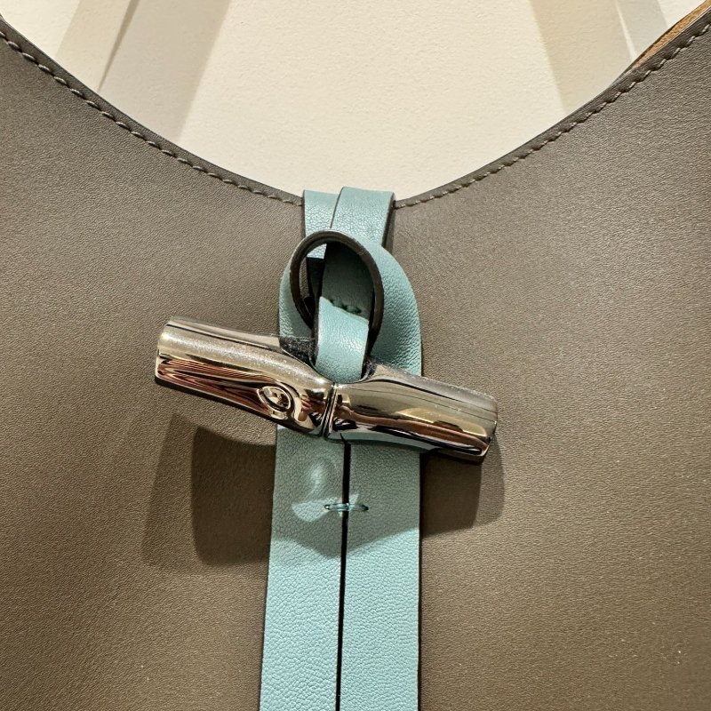 Longchamp Roseau Cow 全新 小號-4