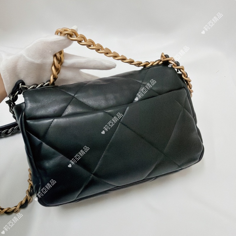 莉亞精品♡ Chanel 19bag黑金 二手美包-3