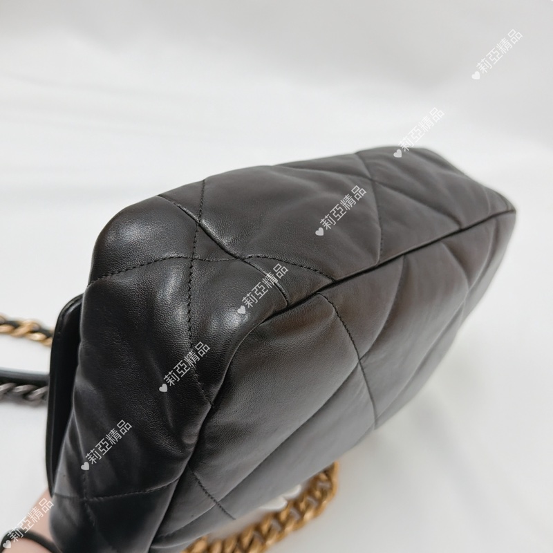 莉亞精品♡ Chanel 19bag黑金 二手美包-10