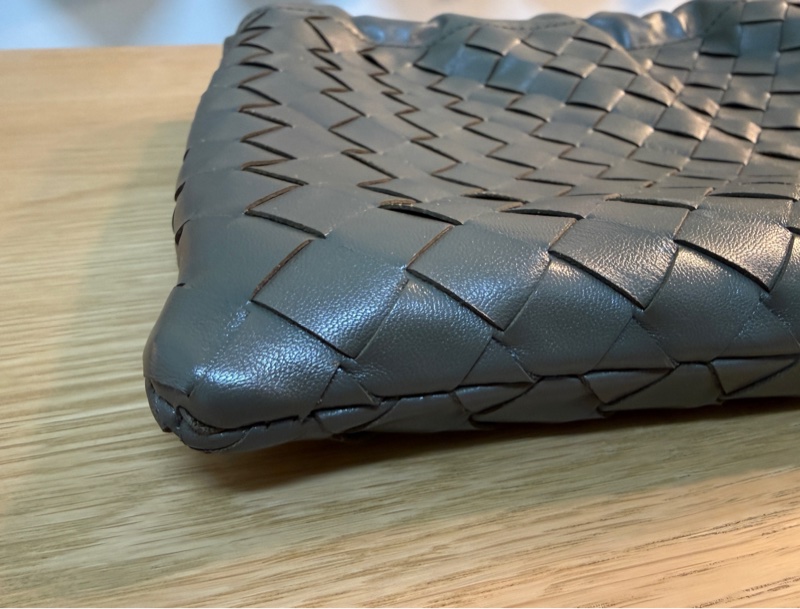 Bottega Venetia小牛皮肩背袋-7