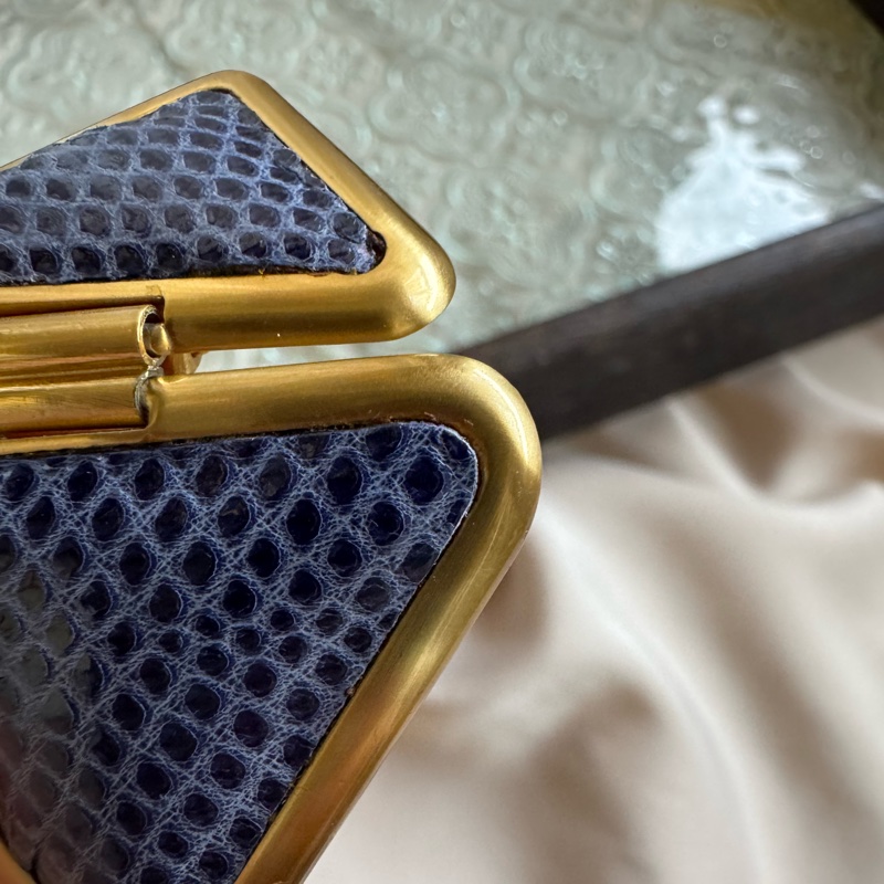 Loewe 皮革耳夾 耳環-10