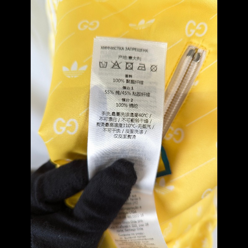莉亞精品♡GuccixAdidas 聯名滿印外套 尺碼40 九新美品-6