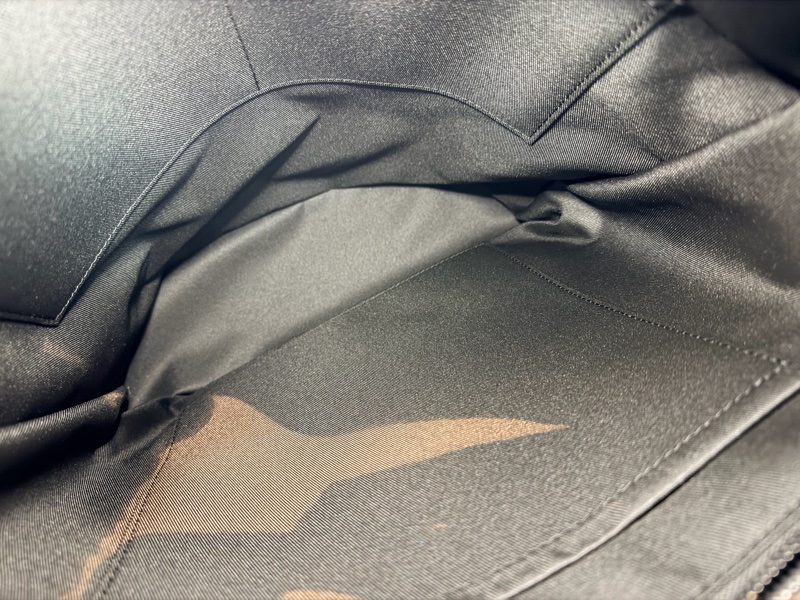 全新 LV Christopher MM 大號-9