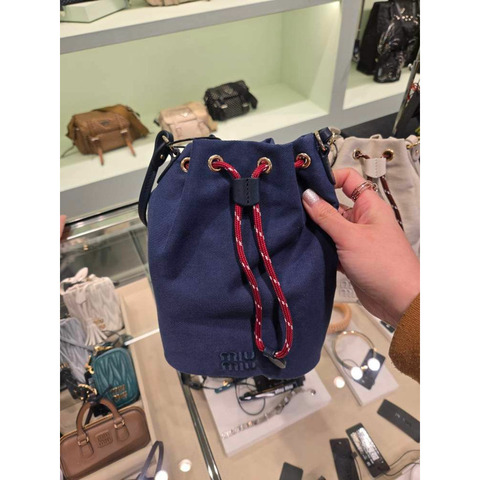 MIU MIU Miu Miu 斜紋布手拿包 靛藍莧菜紅 5NR038