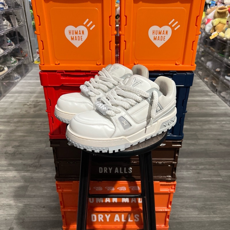 Lv trainer 灰白胖丁Eu43.5-0