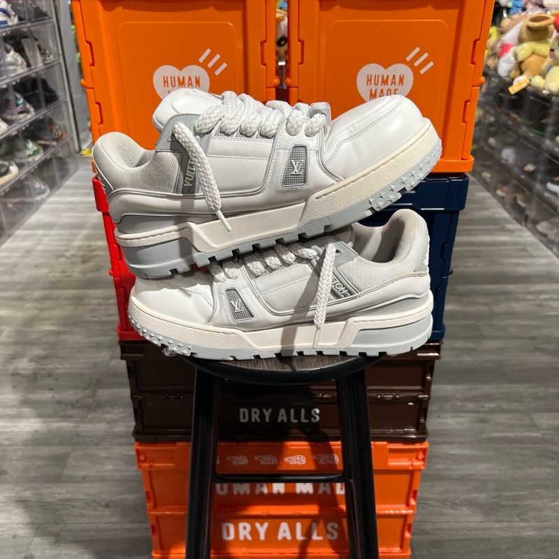 Lv trainer 灰白胖丁Eu43.5-2