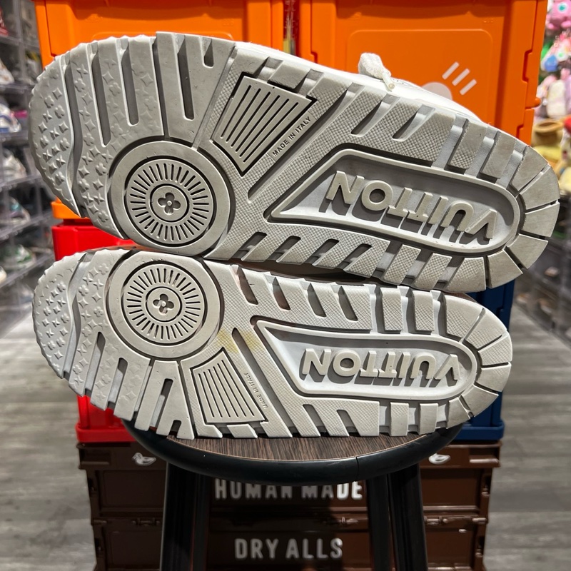 Lv trainer 灰白胖丁Eu43.5-5