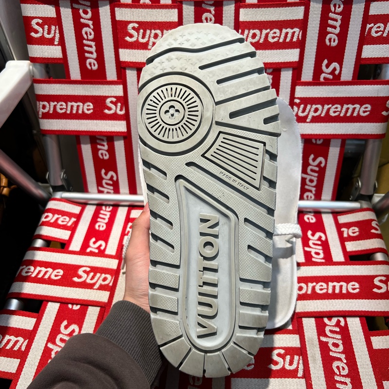 Lv trainer 灰白胖丁Eu43.5-12