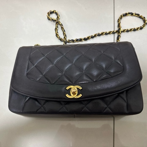 Chanel黑金黛妃包25～Vintage Diana經典老香