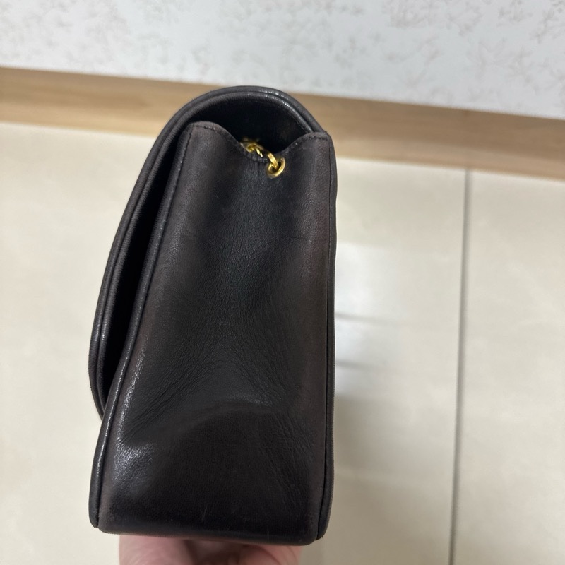 Chanel黑金黛妃包25~Vintage Diana經典老香-4