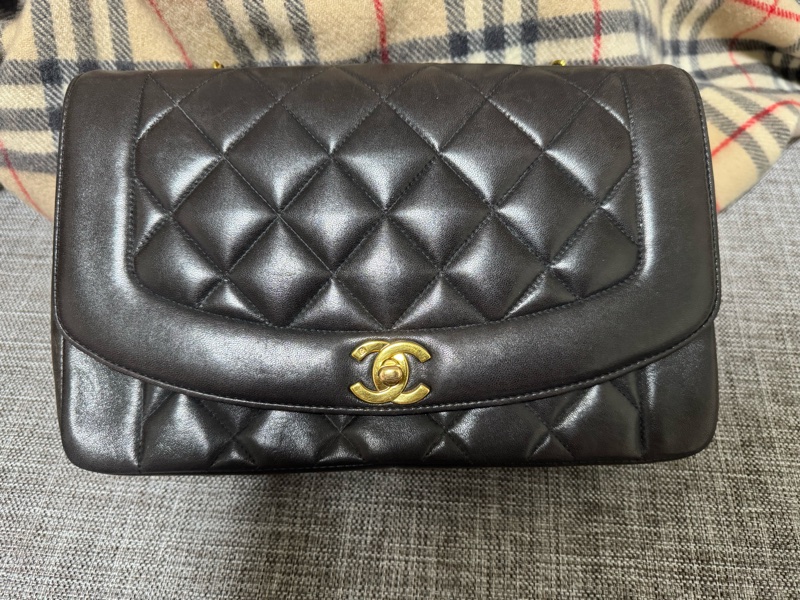 Chanel黑金黛妃包經典25~有卡+雷標~Vintage Diana-0