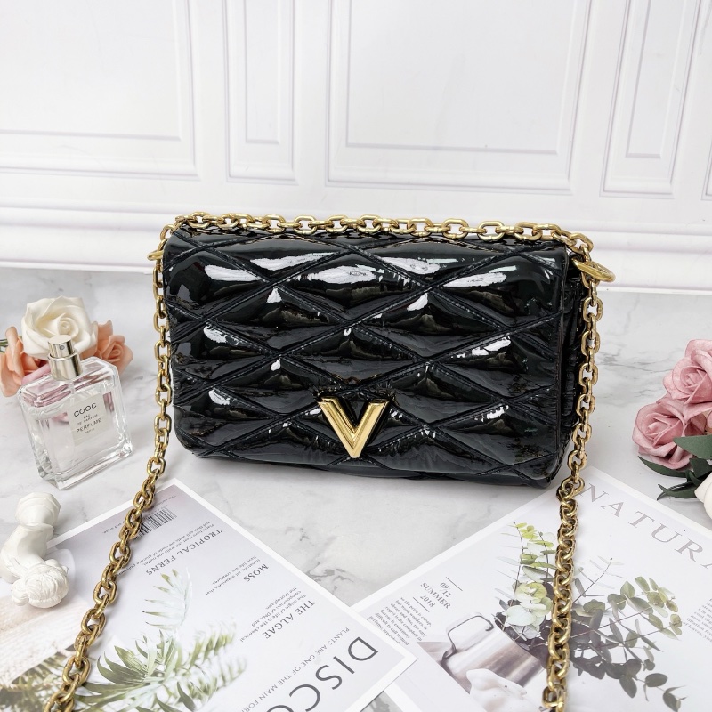 LV Pico Go黑色漆皮菱格紋肩背包 23×15×8 98新配件塵袋-3