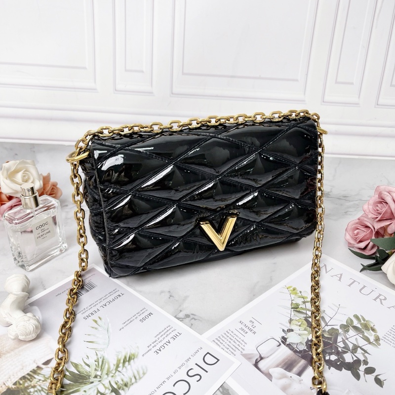 LV Pico Go黑色漆皮菱格紋肩背包 23×15×8 98新配件塵袋-5