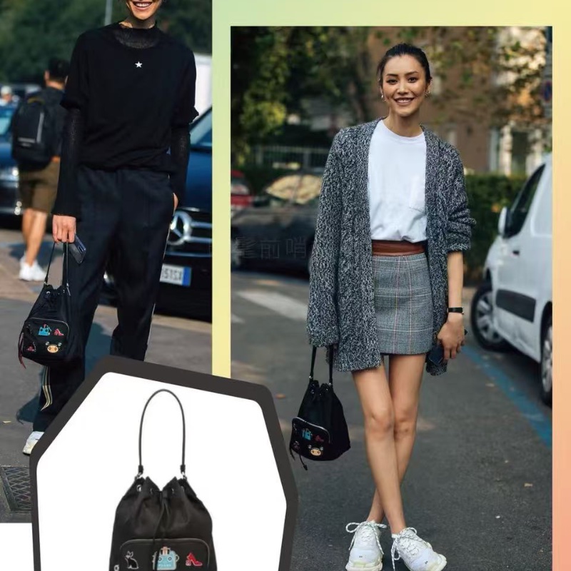 prada 限量款機器人黑色水桶包手提包20×25×12 98新配件塵袋-0