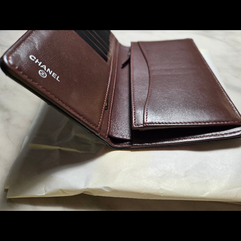Chanel 黑銀羊皮經典雙C對開長夾-7