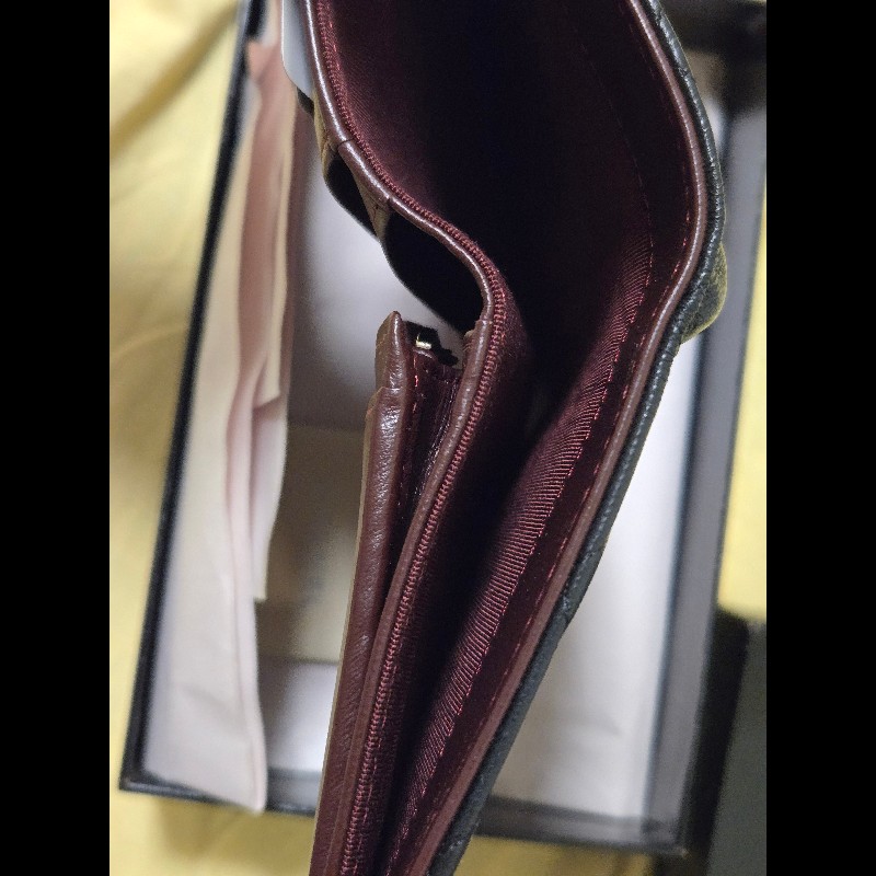 Chanel 黑銀羊皮經典雙C對開長夾-11