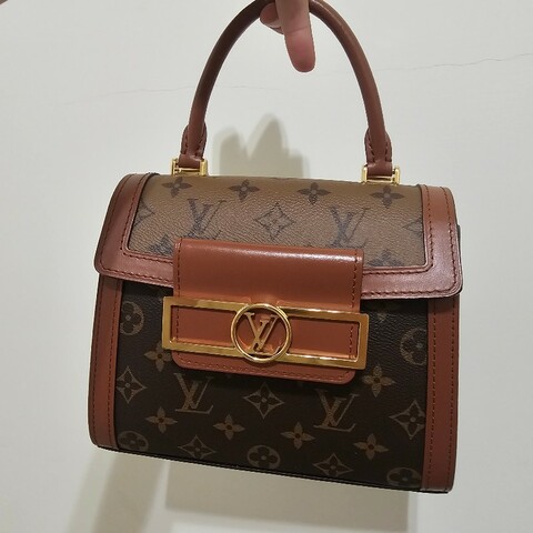 LV 季節款 capitale 達芙妮 手提包 肩背包 拼色